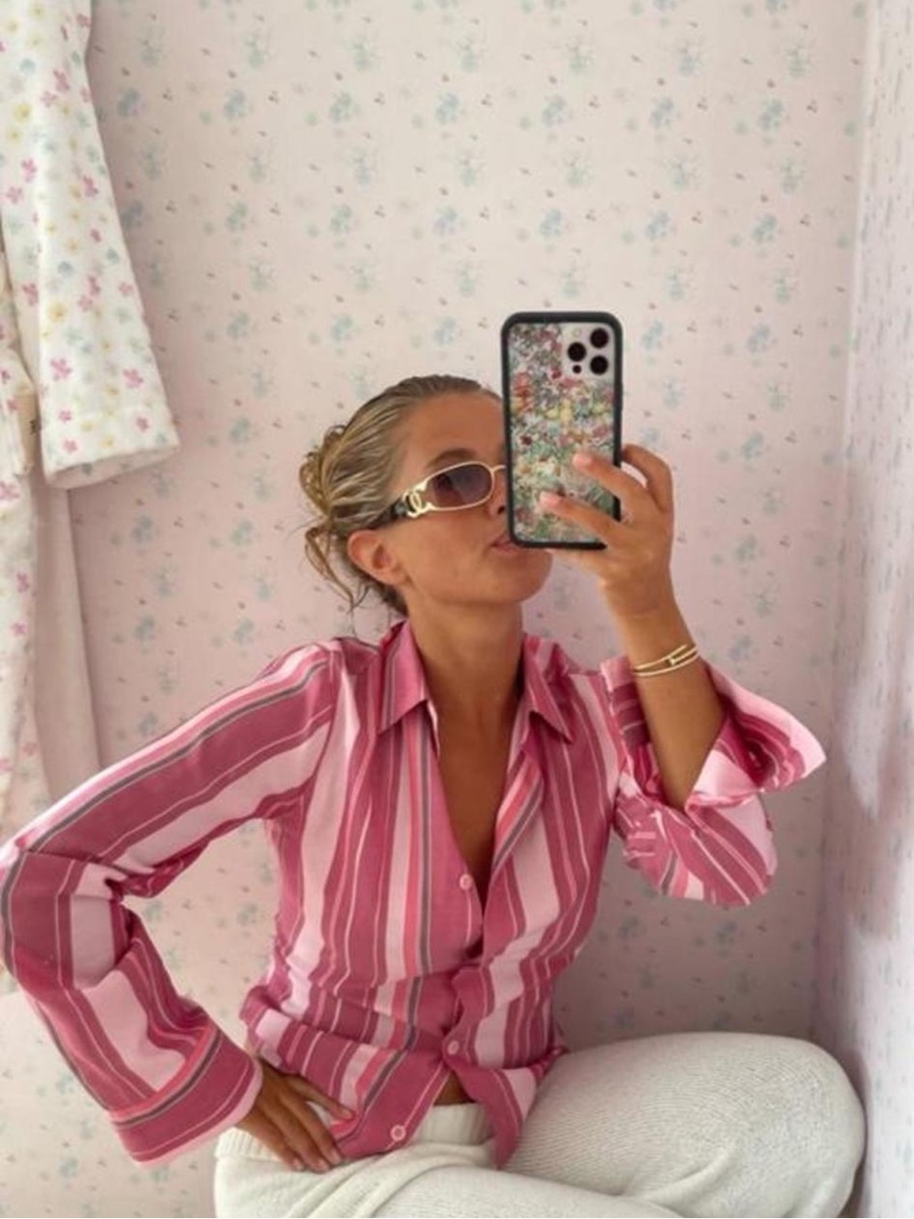 Button up - Picture 4 of 6